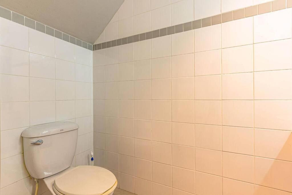4 Bedroom Townhouse In Great Location! Хуа Хин Екстериор снимка
